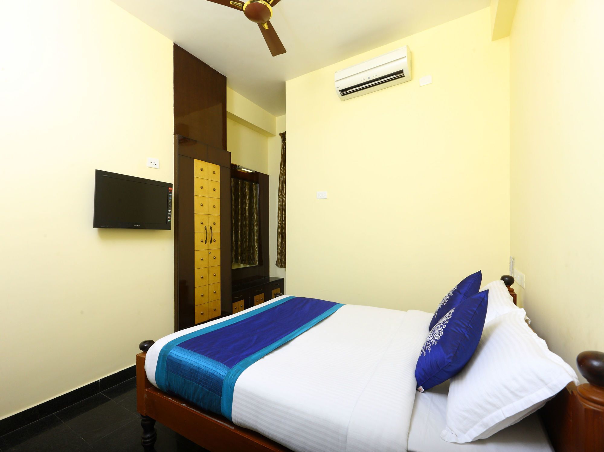 Oyo 10630 Hotel Nano Turf Madurai Exterior foto